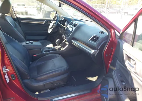 2018 Subaru Legacy 2.5I Limited из США, поврежденный, VIN 4S3BNAN63J3024631